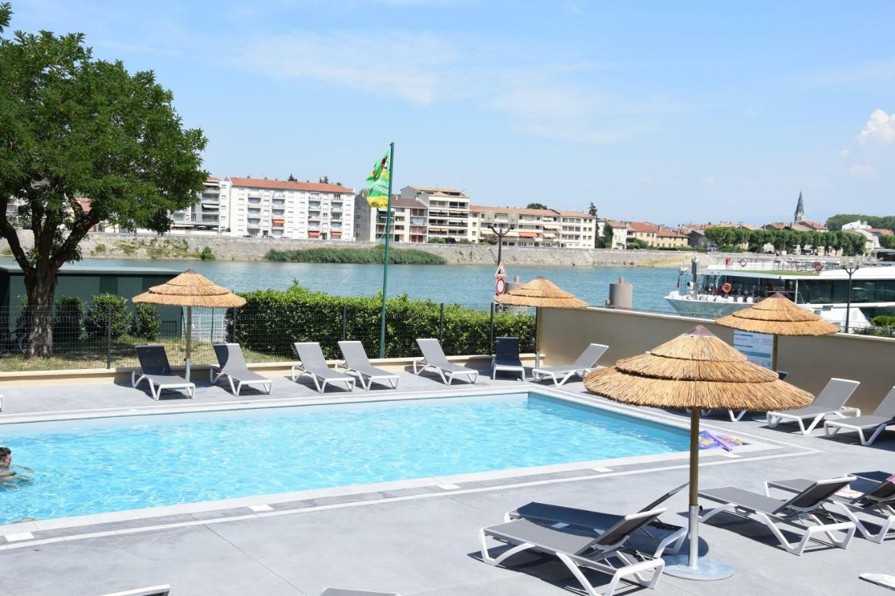 Camping Le Rhône Ex De Hpa 3*